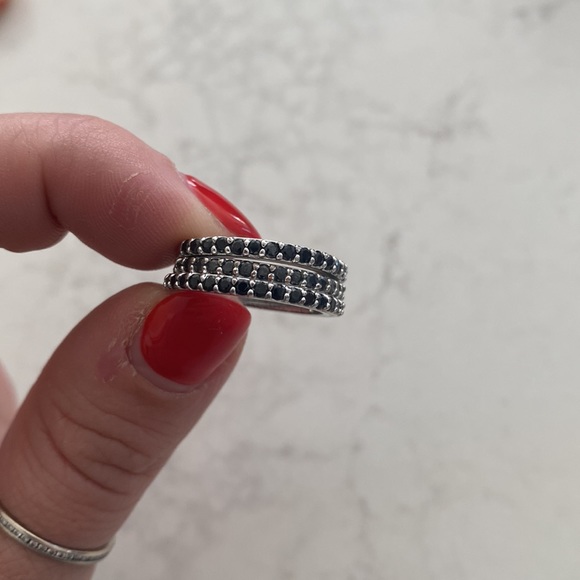 Michael Kors Rings - Picture 2 of 3